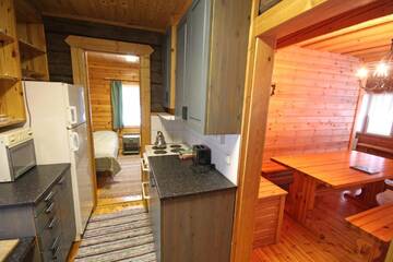 Фото номера Одноместный номер с общей ванной комнатой Фермерские дома Mäkelän Lomatuvat Bed and Breakfast г. Hyytiälä 3