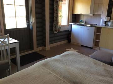 Фото номера Бунгало Фермерские дома Mäkelän Lomatuvat Bed and Breakfast г. Hyytiälä 7