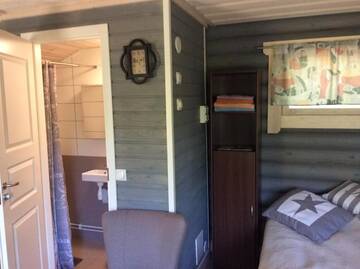 Фото номера Бунгало Фермерские дома Mäkelän Lomatuvat Bed and Breakfast г. Hyytiälä 8